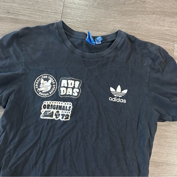 Adidas Originals 3M Reflective Graffiti Short Sleeve BS3167 Graphic T-Shirt - Picture 4 of 12